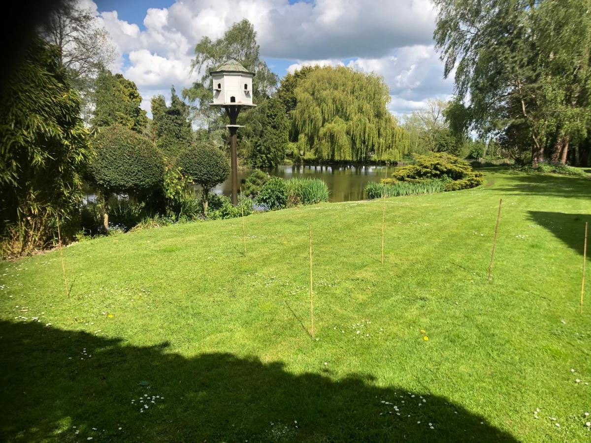 Monkspool B&B Church End Bagian luar foto