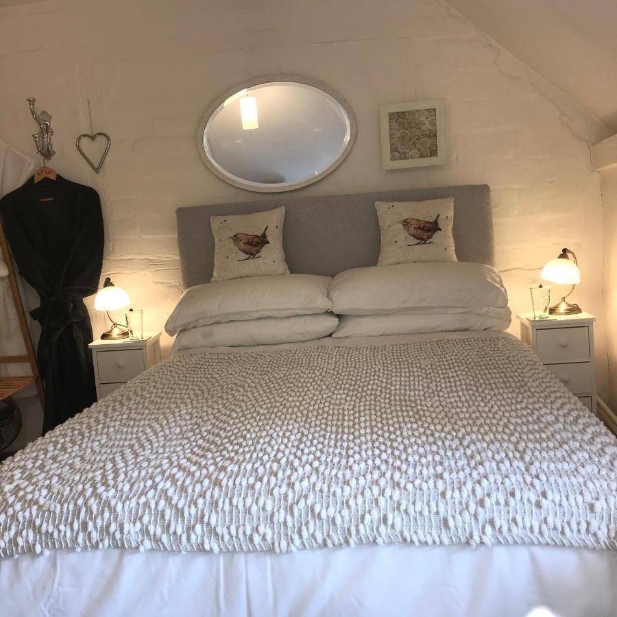 Monkspool B&B Church End Bagian luar foto