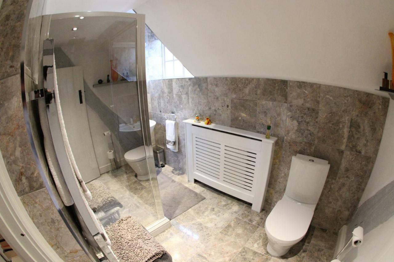 Monkspool B&B Church End Bagian luar foto